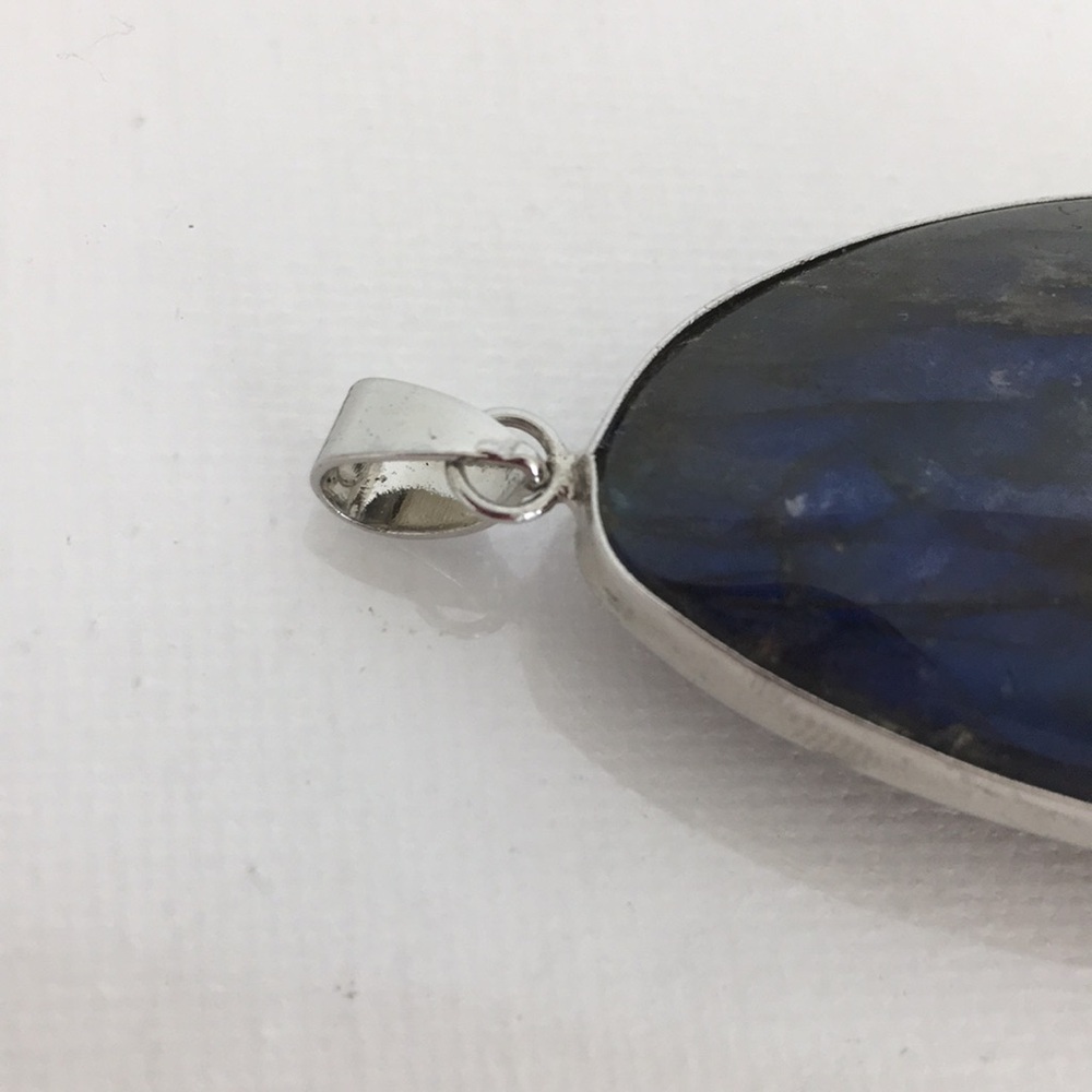 Labradorite Blue Green Flash Large Pendant Oval Natural Stone Silver Metal Wrap - Picture 14 of 14